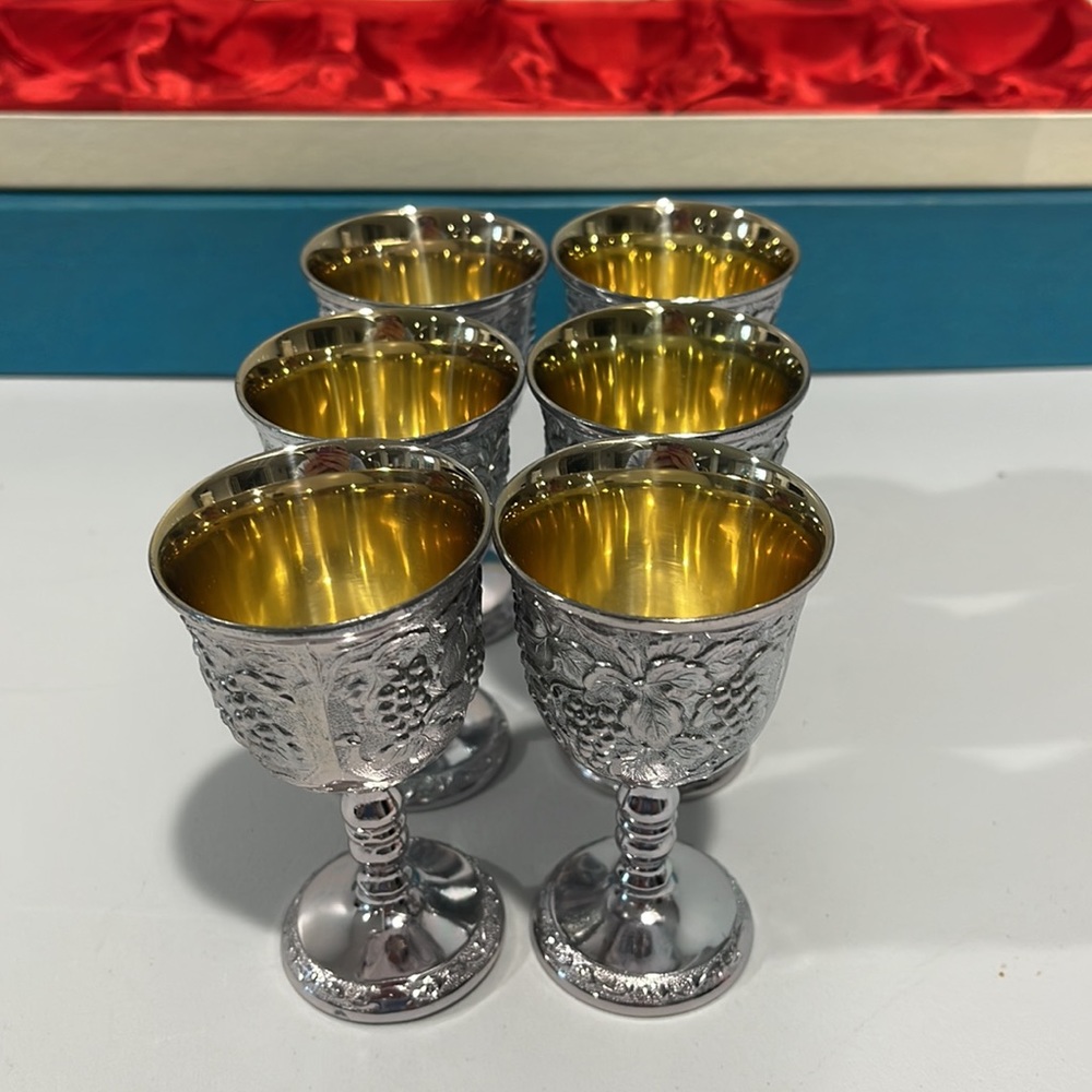 Silver Plate Metal Japan Wine Goblets 3 1/2” Set of 6 grapevine design vintage